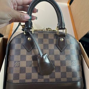 Louis Vuitton Alma BB bag. In good condition.